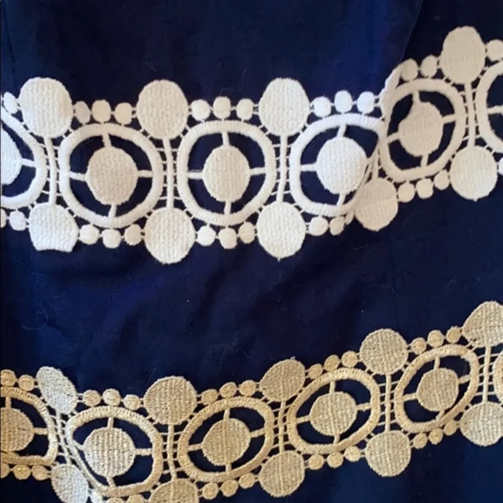 Lilly Pulitzer Navy & Gold Embroidered Lace Shift Dress Size 0 Excellent Cond. - Picture 9 of 16